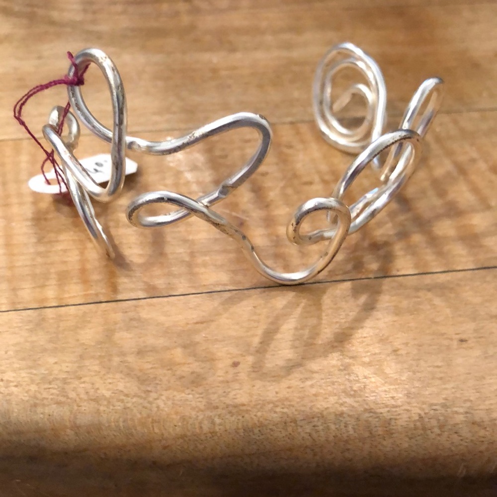 Small Silver Metal Curly Cue Cuff
